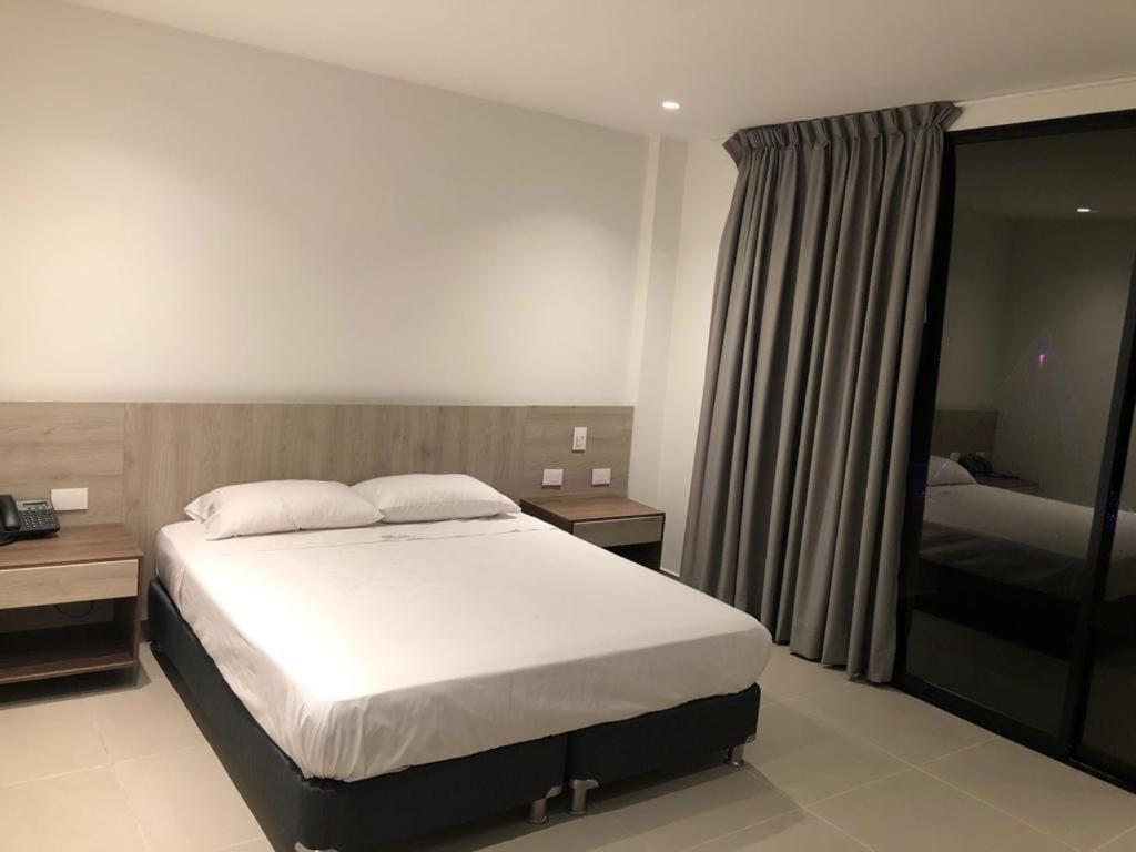 Hotel Tucunare Inírida Екстериор снимка